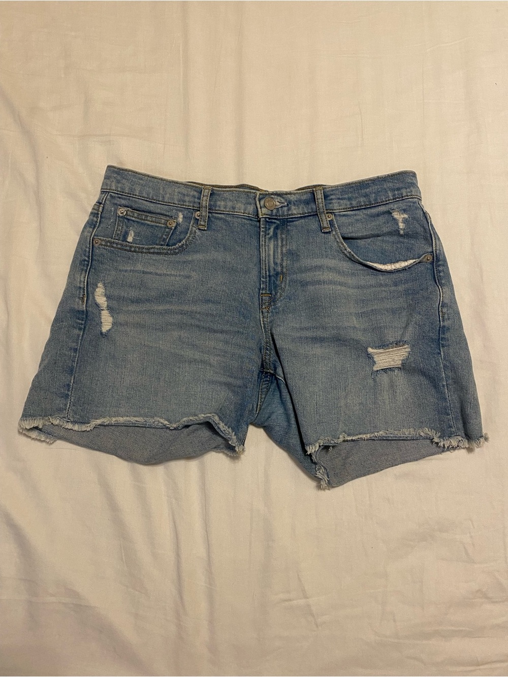 GAP Light Blue 5in Distressed Jean Shorts